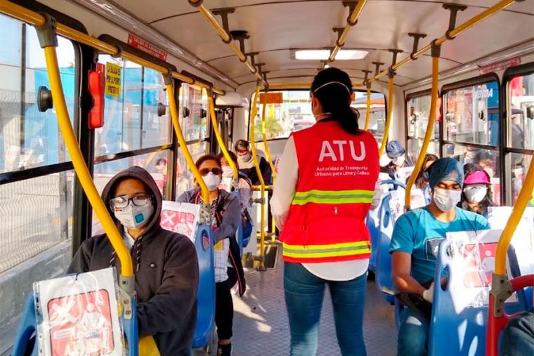 Autorizan circulación del 100% de vehículos de transporte urbano de Lima 