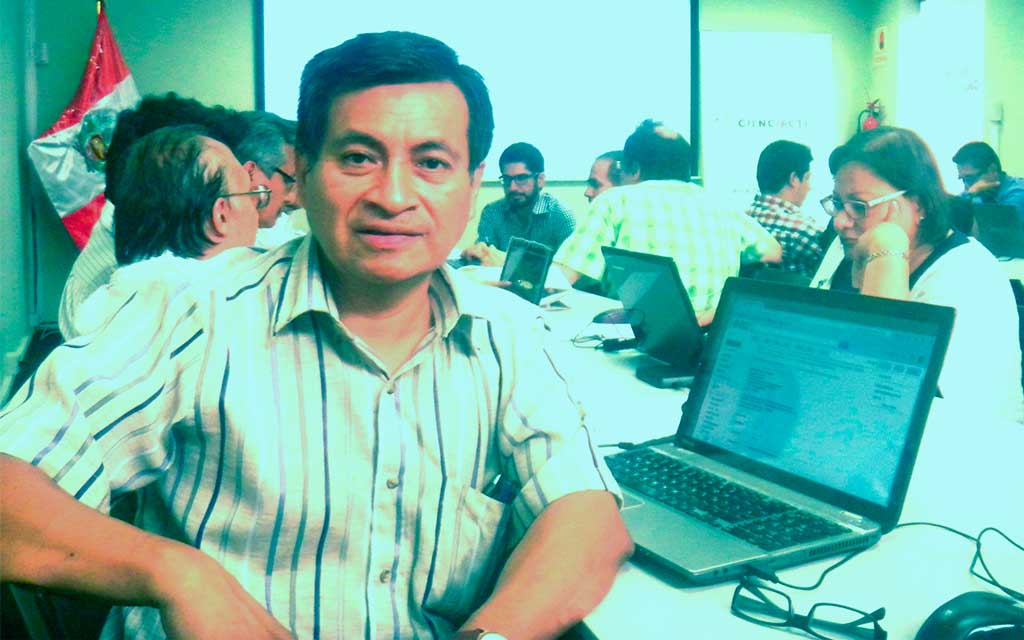 Walter Antonio Huallpa Gutiérrez en evidente discriminación a alumnos de provincias.