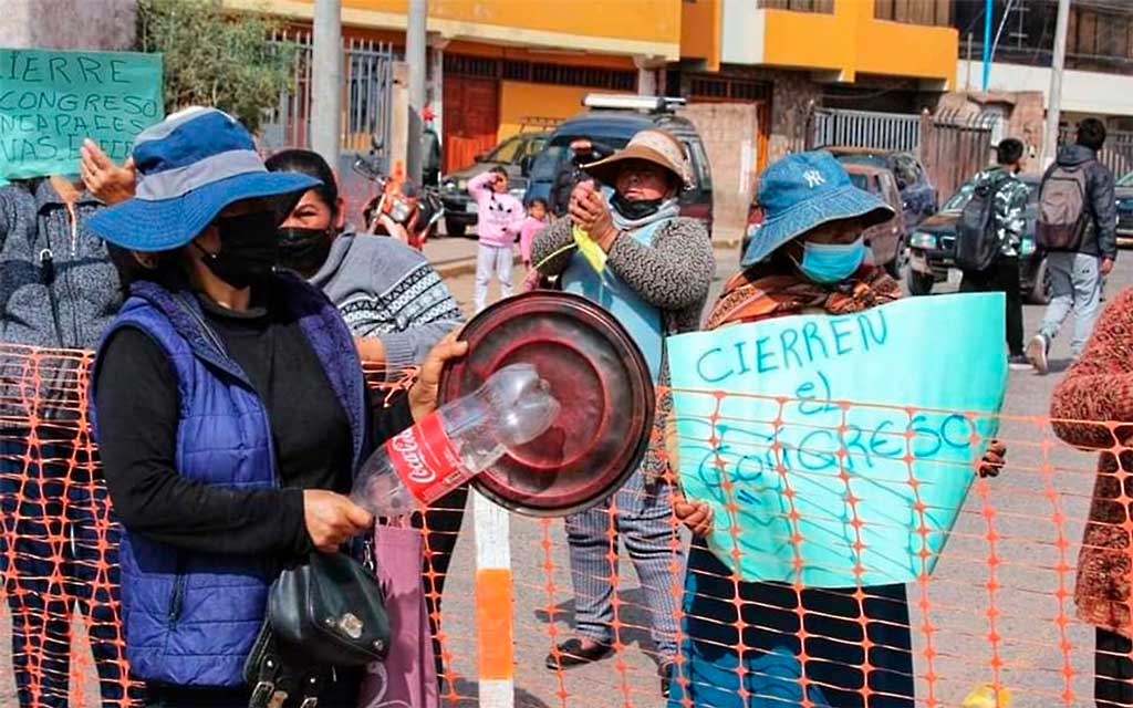 El sur del Perú se alista a movilizarse por el cambio de Constitución, el cierre del Congreso y el fin de los monopolios